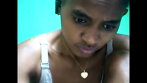 llouisse online show from April 26, 11:02 pm