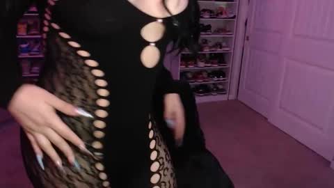 lo_cakez online show from May 19, 5:47 am