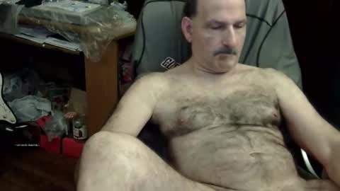 loades182025 online show from September 26, 5:00 am