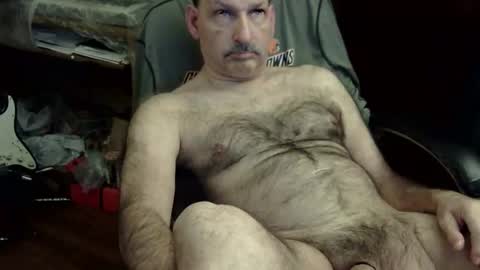 loades182025 online show from November 18, 2:28 am