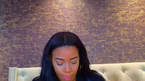 Snapshot of loana_vegas chatting on June 20, 4:10 pm LOANA online show from June 20, 4:10 pm
