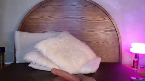 Snapshot of loana_vegas chatting on July 10, 4:42 pm LOANA online show from July 10, 4:42 pm