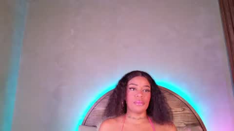 Snapshot of loana_vegas chatting on July 27, 4:14 pm LOANA online show from July 27, 4:14 pm