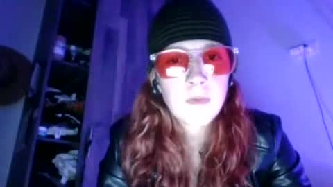 lobasolitariadelmundo online show from March 25, 7:14 am