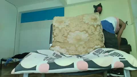 Snapshot of lobo_cockk chatting on June 7, 10:57 pm edwin online show from June 7, 10:57 pm