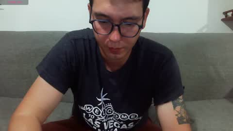 Lobo online show from July 2, 2:33 am