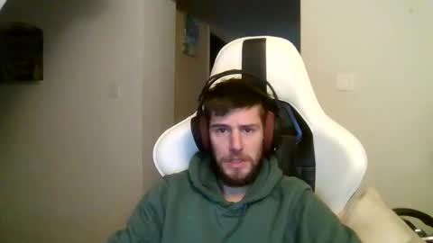 lobo online show from December 19, 2:24 pm