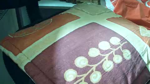 Snapshot of loboxavi chatting on September 9, 2:16 pm loboxavi online show from September 9, 2:16 pm