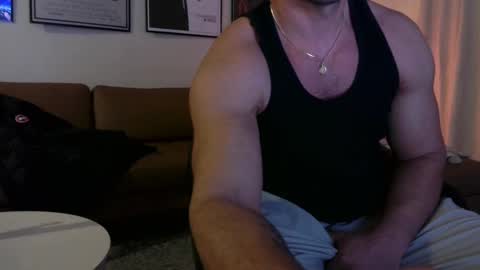 Snapshot of lockdownlove chatting on January 15, 1:23 am lockdownlove online show from January 15, 1:23 am