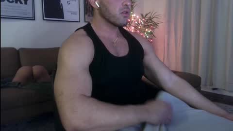 Snapshot of lockdownlove chatting on January 18, 1:08 am lockdownlove online show from January 18, 1:08 am