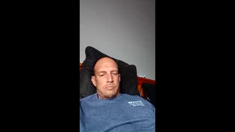 Snapshot of lockej7402 chatting on June 7, 3:16 pm lockej7402 online show from June 7, 3:16 pm