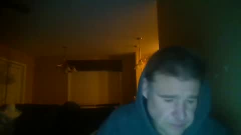 Snapshot of log2398 chatting on March 9, 3:32 am log online show from March 9, 3:32 am