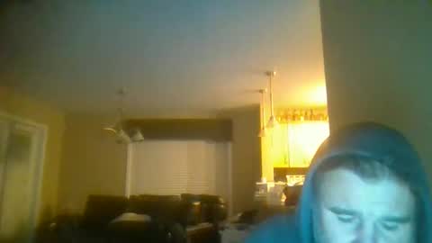 Snapshot of log2398 chatting on October 18, 3:20 am log online show from October 18, 3:20 am