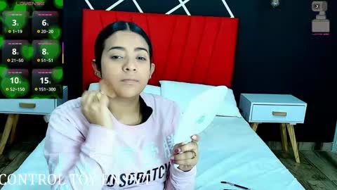 Logan and Chloe online show from December 2, 11:48 am