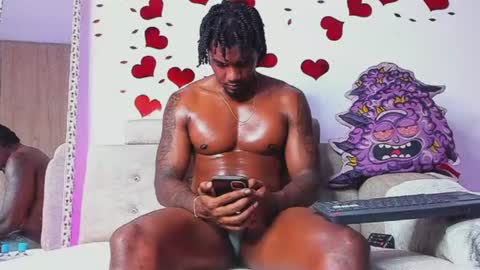 Snapshot of logan_drakex chatting on July 11, 5:21 am LOGAN DRAKE online show from July 11, 5:21 am