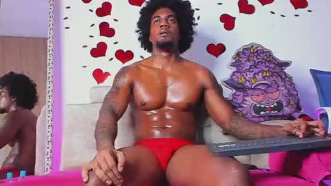 Snapshot of logan_drakex chatting on July 31, 5:07 am LOGAN DRAKE online show from July 31, 5:07 am