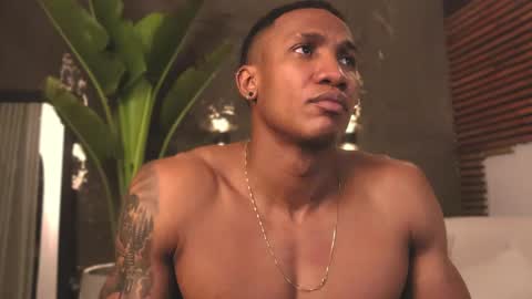 logan_varela online show from February 27, 11:59 pm