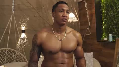 logan_varela online show from September 18, 4:09 pm