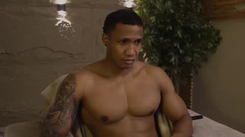 logan_varela online show from October 11, 6:17 pm