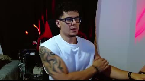 Loganandrwz online show from February 17, 12:51 am