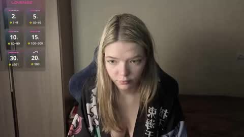 Logan and Katana online show from January 16, 1:37 pm