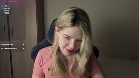 Logan and Katana online show from February 3, 1:38 pm