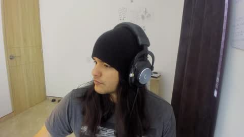 Snapshot of loganhot22 chatting on December 3, 10:50 am Logan online show from December 3, 10:50 am