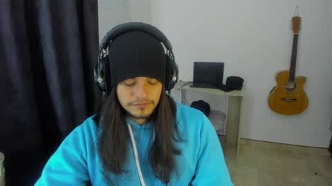 Snapshot of loganhot22 chatting on January 12, 5:56 am Logan online show from January 12, 5:56 am