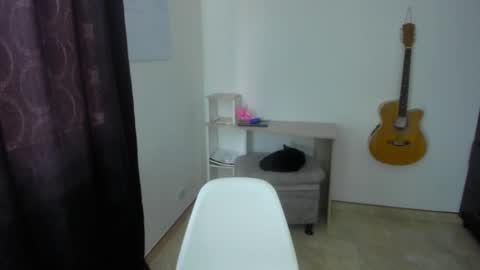 Snapshot of loganhot22 chatting on January 28, 6:07 pm Logan online show from January 28, 6:07 pm