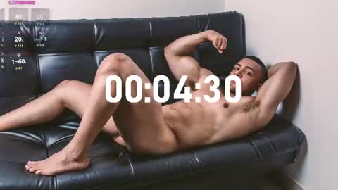 loganmartinx online show from July 26, 10:05 pm