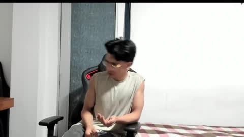 Snapshot of logannick chatting on September 9, 7:41 am Logan online show from September 9, 7:41 am