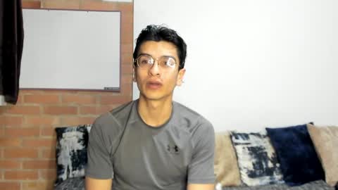 Snapshot of logannick chatting on April 23, 3:41 am Logan online show from April 23, 3:41 am