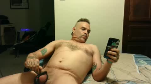 Snapshot of loganreaves69 chatting on October 7, 12:08 am Logan Reaves online show from October 7, 12:08 am