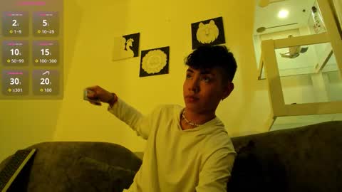 Snapshot of logantwink18 chatting on September 14, 10:20 pm logantwink18 online show from September 14, 10:20 pm