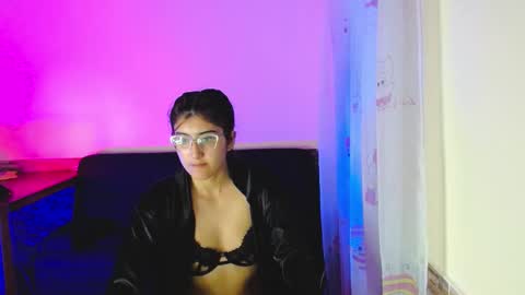 Lois online show from March 2, 1:30 am