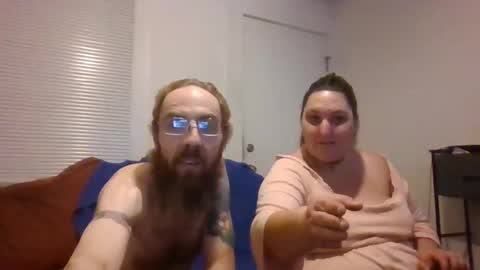 Snapshot of lokichris637016 chatting on December 17, 8:56 am lokichris637016 online show from December 17, 8:56 am