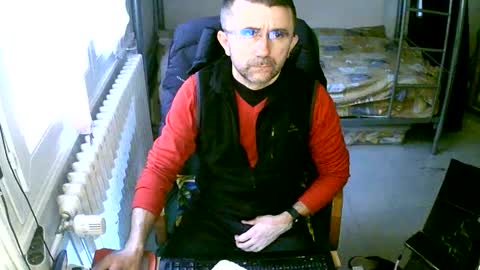 Snapshot of lokoum39 chatting on January 23, 3:54 pm lokoum39 online show from January 23, 3:54 pm