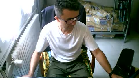 Snapshot of lokoum39 chatting on September 13, 9:20 am lokoum39 online show from September 13, 9:20 am