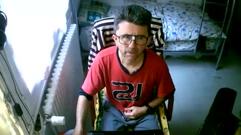 Snapshot of lokoum39 chatting on November 2, 12:18 pm lokoum39 online show from November 2, 12:18 pm