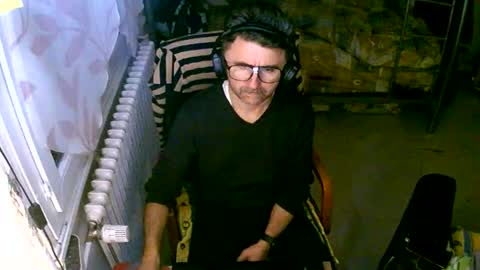 Snapshot of lokoum39 chatting on November 27, 6:32 pm lokoum39 online show from November 27, 6:32 pm