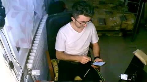 Snapshot of lokoum39 chatting on December 3, 6:39 pm lokoum39 online show from December 3, 6:39 pm