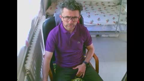 lokoum39 online show from May 1, 5:39 pm