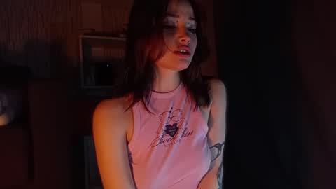 lola online show from April 29, 5:06 pm