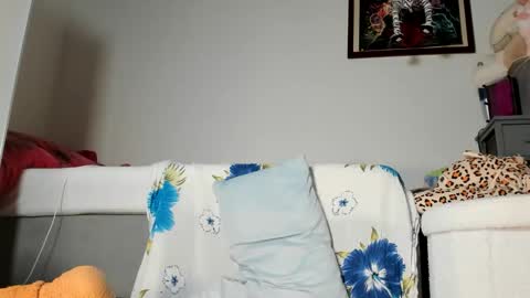 lola_belgium online show from September 10, 5:18 am