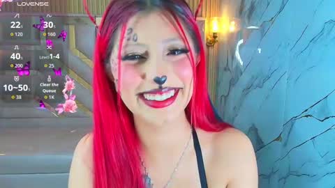 Snapshot of lola_bonnie_r chatting on October 4, 7:56 pm Lola online show from October 4, 7:56 pm