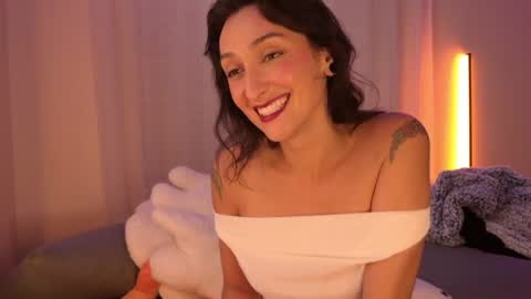 lola_la_lita online show from May 3, 1:33 am