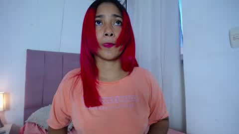 Snapshot of lola_lustrum chatting on July 15, 12:43 pm lola_lustrum online show from July 15, 12:43 pm