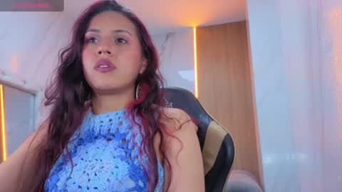 Lola online show from July 29, 8:07 pm