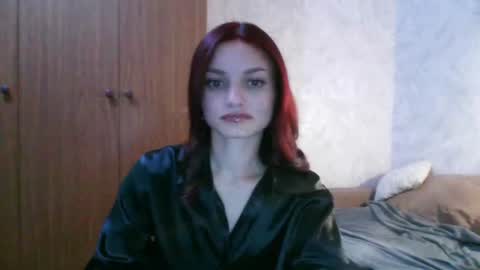 Snapshot of lola_sweetglow chatting on August 1, 8:08 pm lola_sweetglow online show from August 1, 8:08 pm