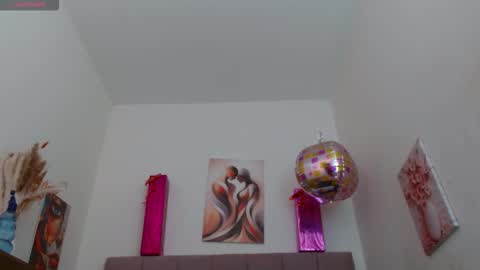 lola_wish online show from October 15, 4:12 am